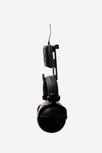 Cargar imagen en el visor de la galería, Gancho para auriculares