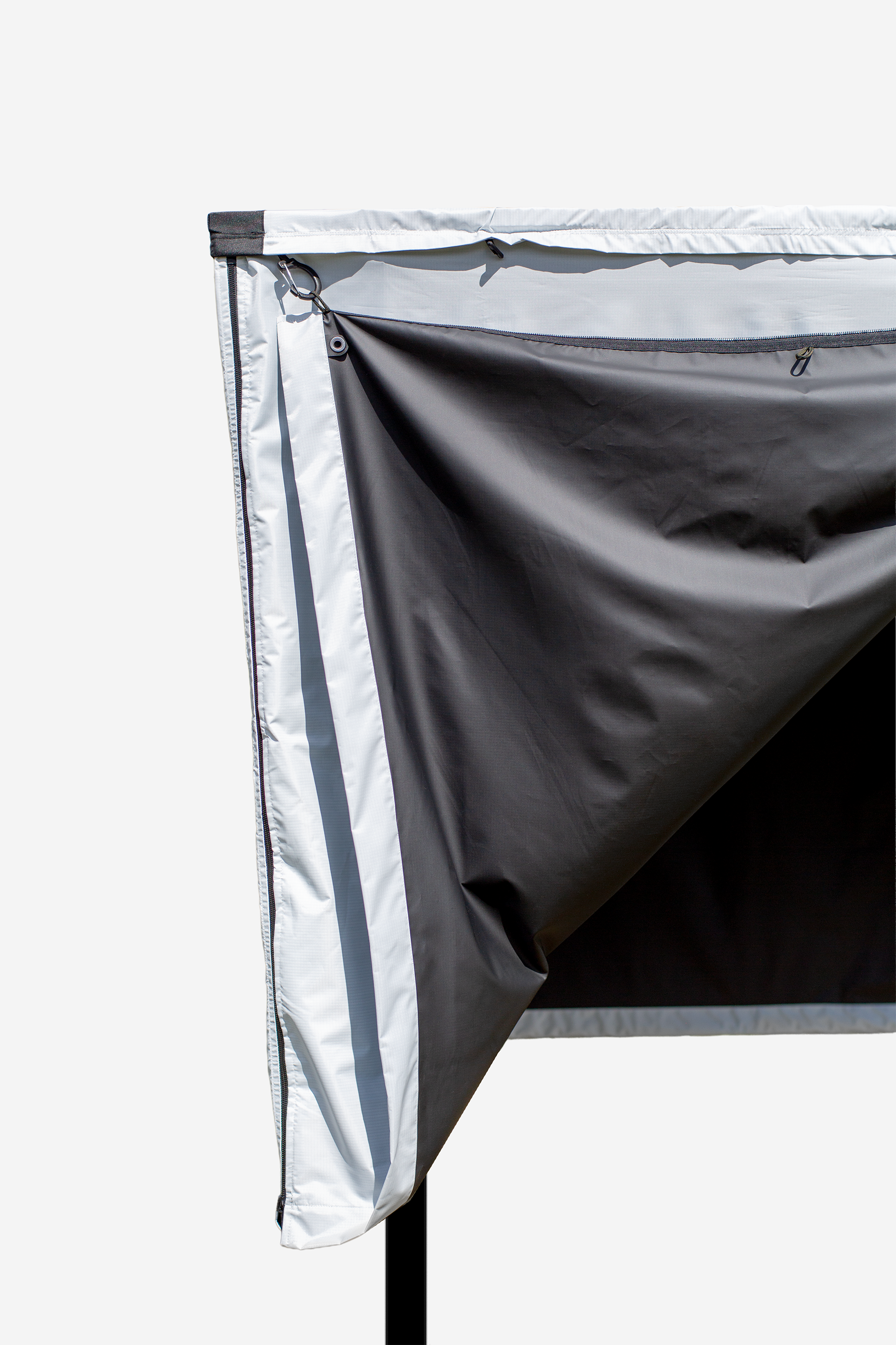 dit tent Cart GREG LAUREN Material:Iron and plastic STATUS™ | MIDI Display,