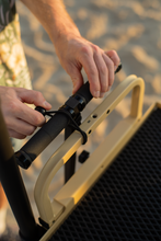 Load image into Gallery viewer, Sand wheels Handle
